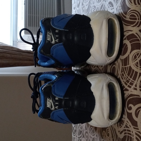 I'm selling my airmax 95 good condition used - Picture 8 of 11